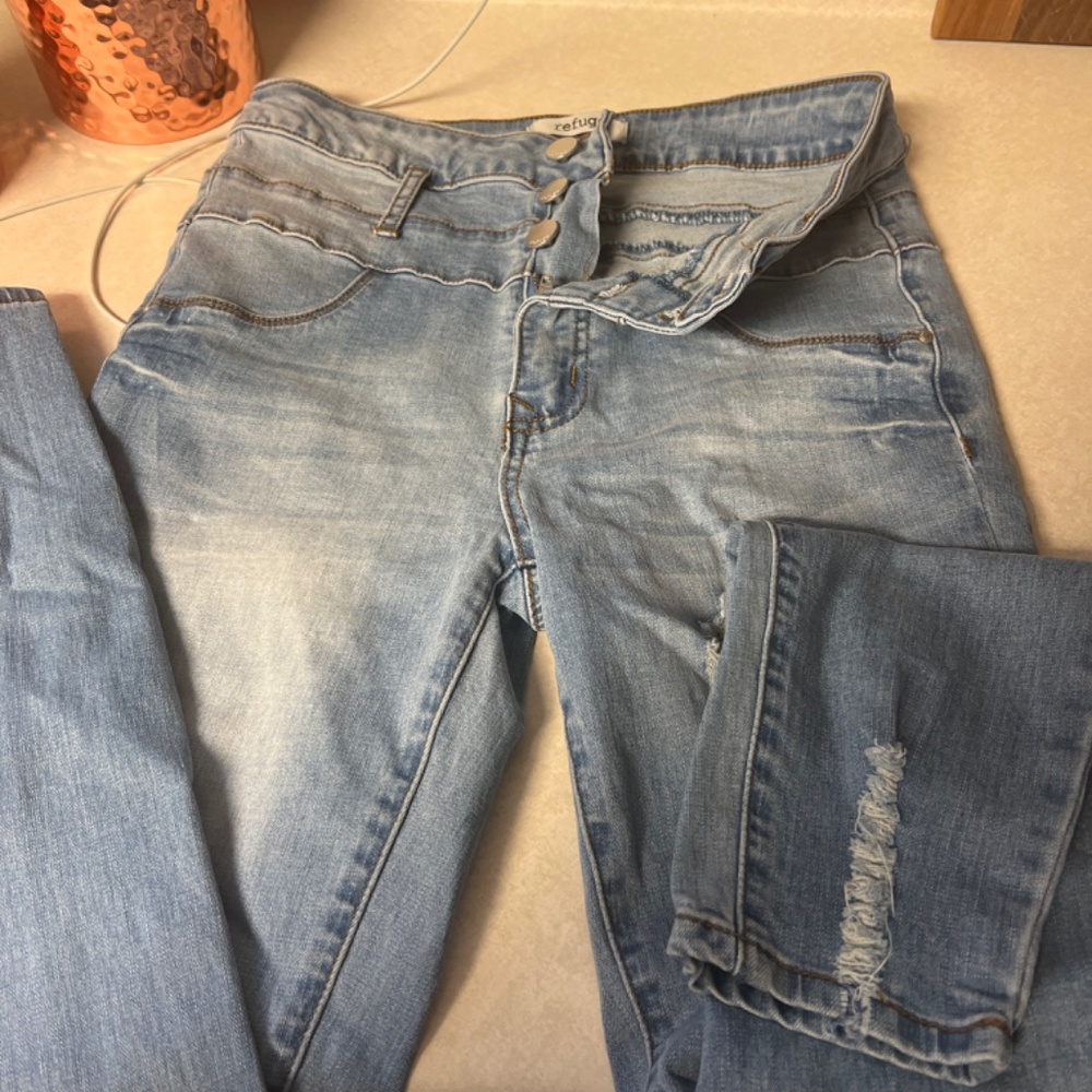 Jeans - Picture 2 of 2